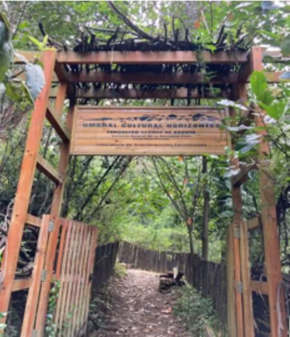 Photo 3. Entrance to the nature reserve: El Umbral Cultural Horizontes (Photo taken by: Natalia Rodríguez Castañeda)